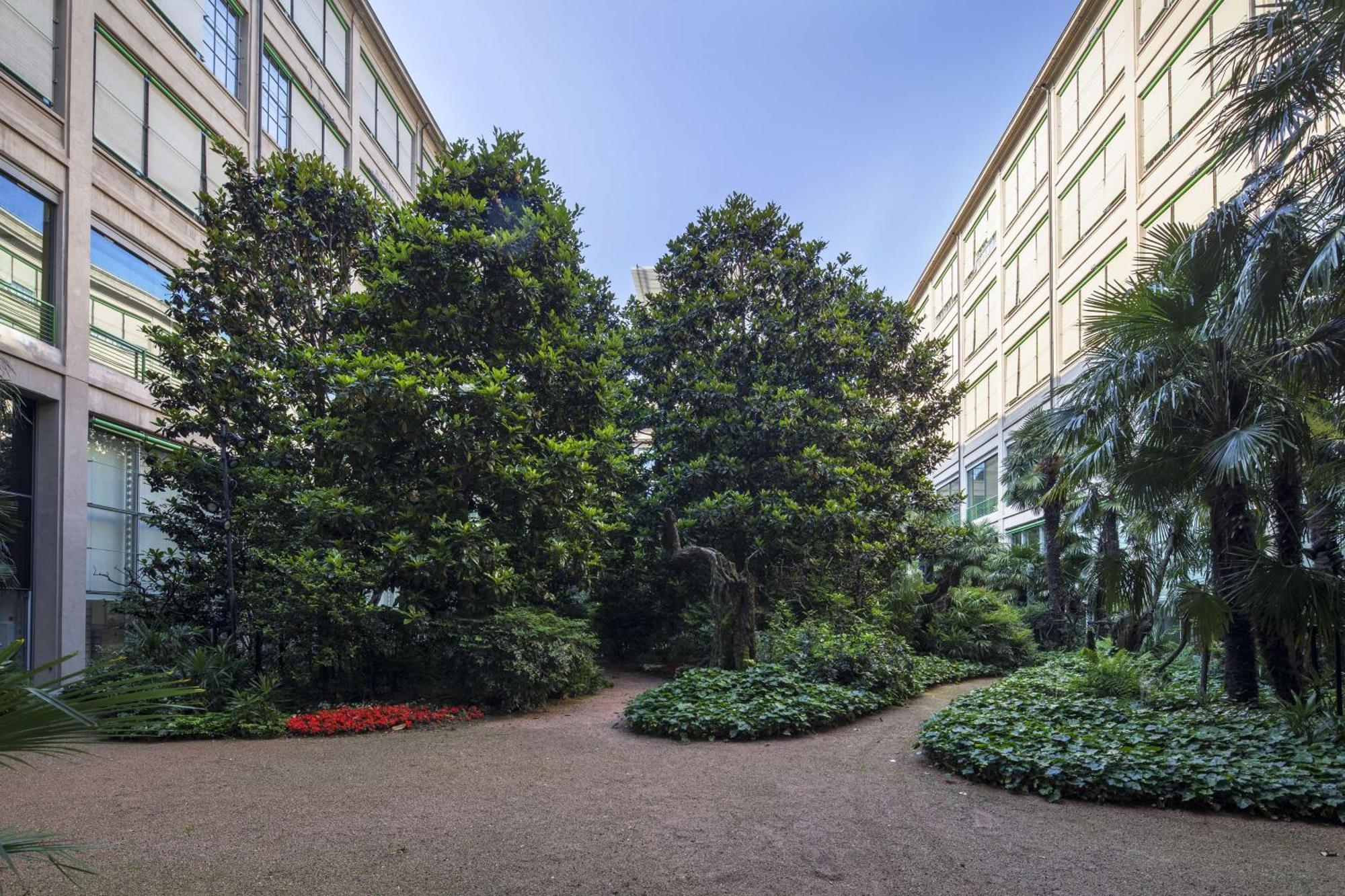 Nh Torino Lingotto Congress Hotel Bagian luar foto