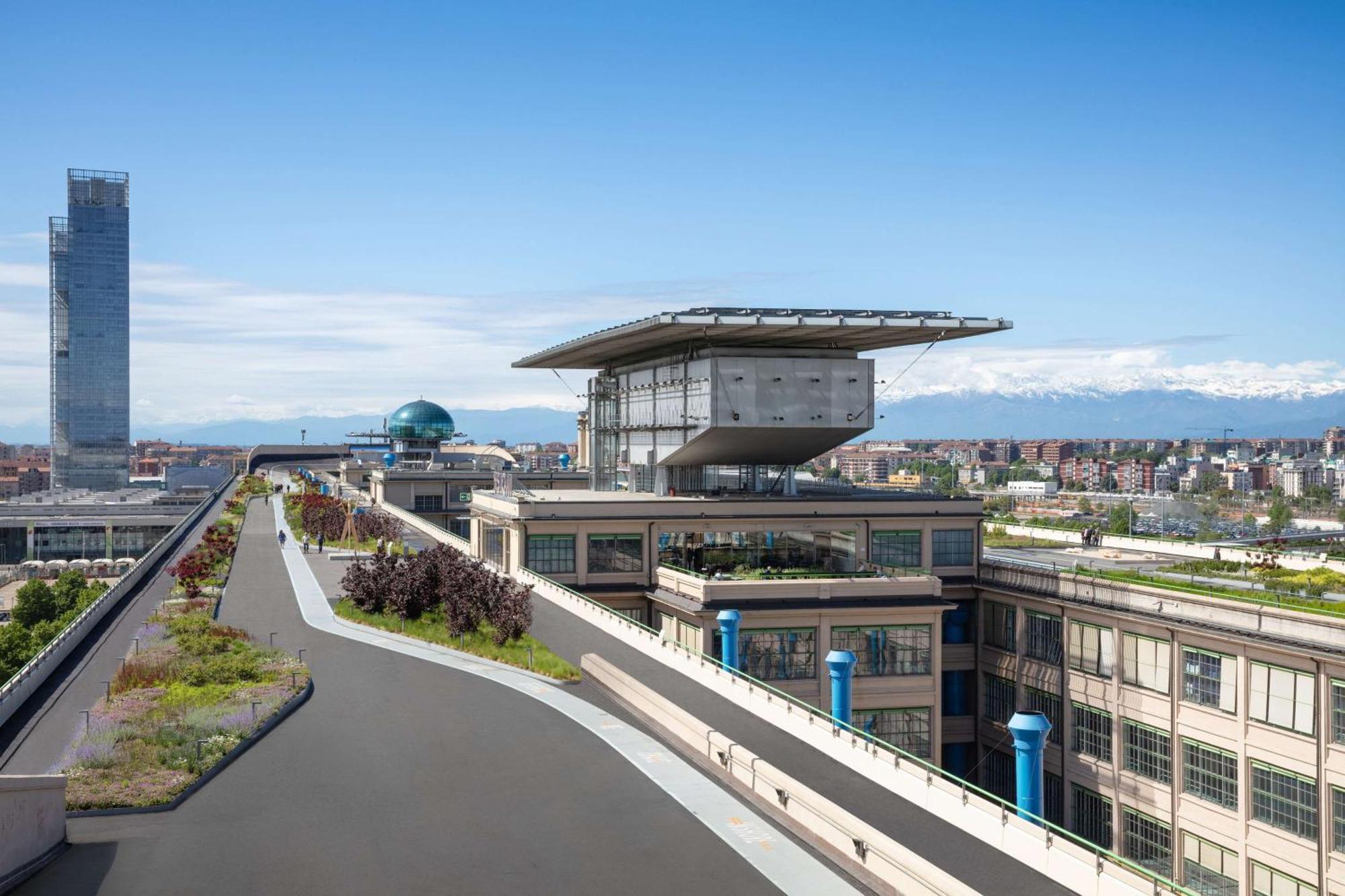 Nh Torino Lingotto Congress Hotel Bagian luar foto